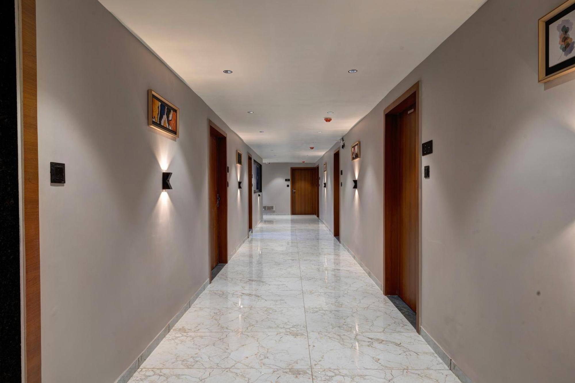 Hotel Shrimad Villa Gandhinagar Exterior photo